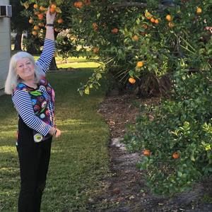 Meet your Posher, Becky